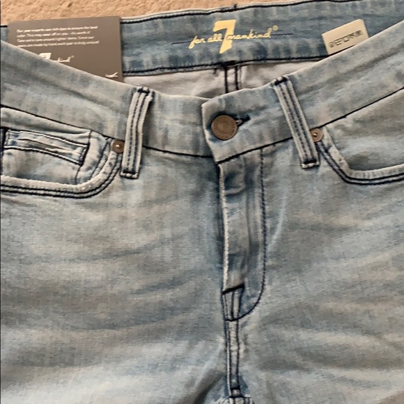 Jeans - Picture 5 of 5